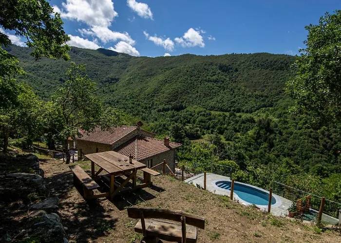 Antichi Sentieri * Serravalle (Bibbiena)