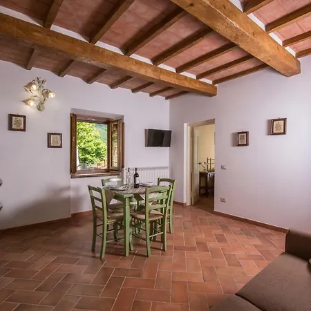Daire Antichi Sentieri Serravalle (Bibbiena)