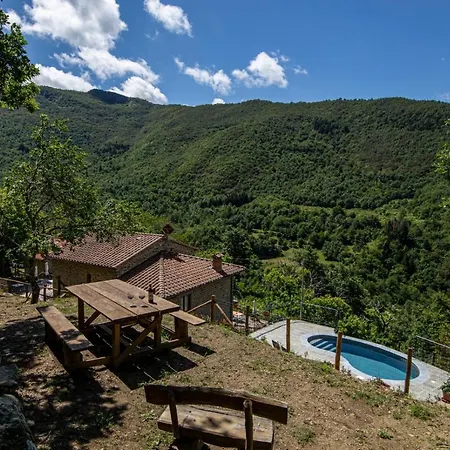 Antichi Sentieri * Serravalle (Bibbiena)